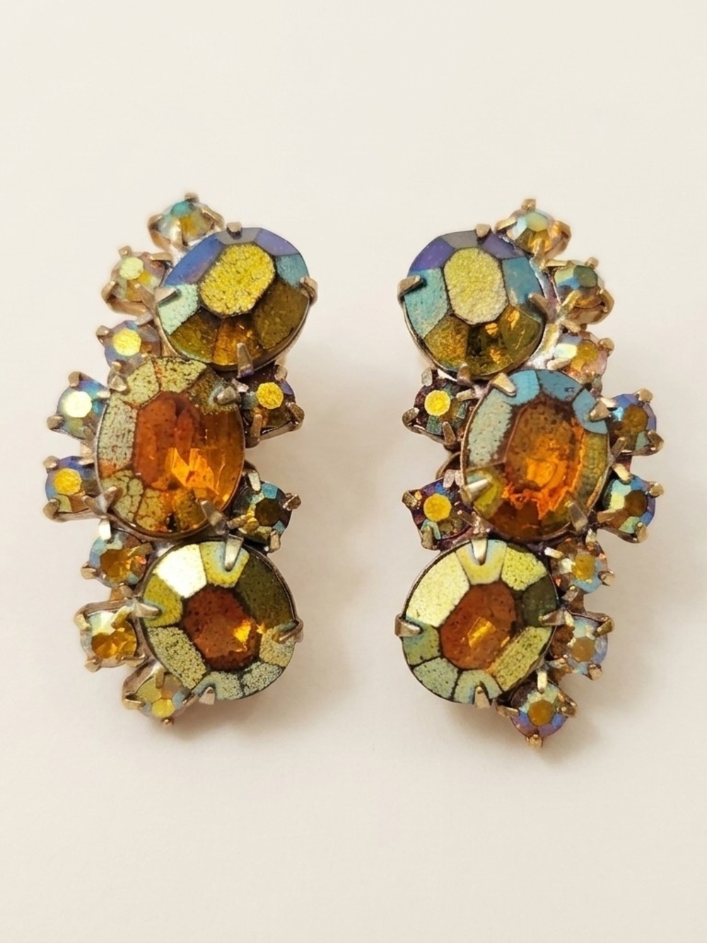 VTG Mid Century Juliana AB Rhinestone Easter Egg Art Glass Clip On Earrings